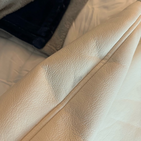 White leather and fur jacket - Picture 3 of 8